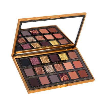 Huda Beauty Empowered Eyeshadow Palette